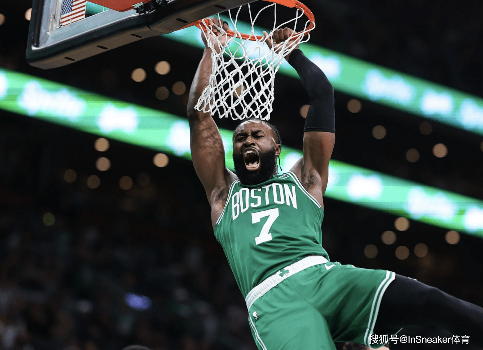 龄层都有世 龄层都有世