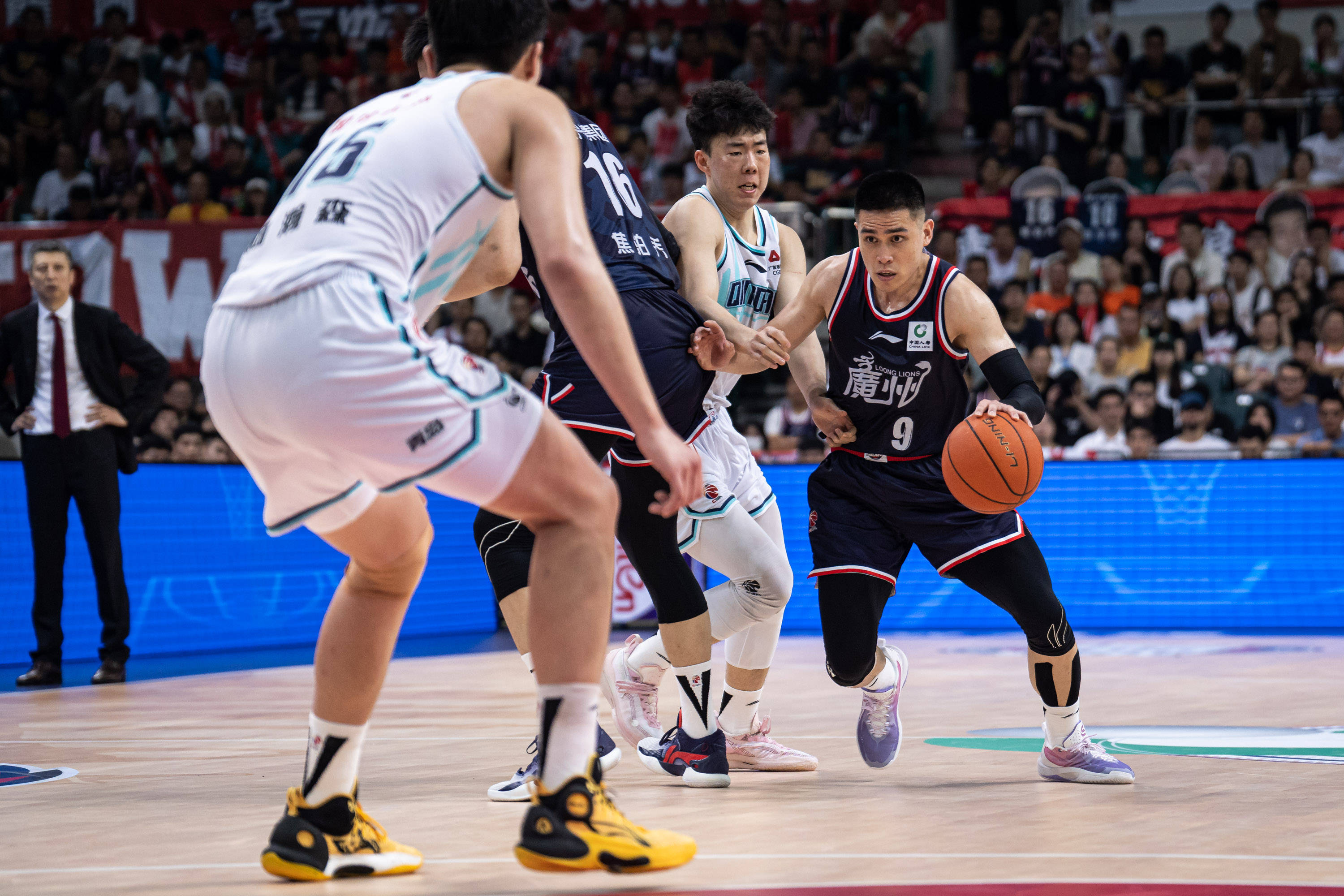 从激烈对抗 从激烈对抗