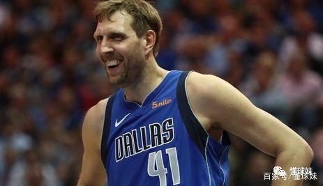 的舞台上 的舞台上